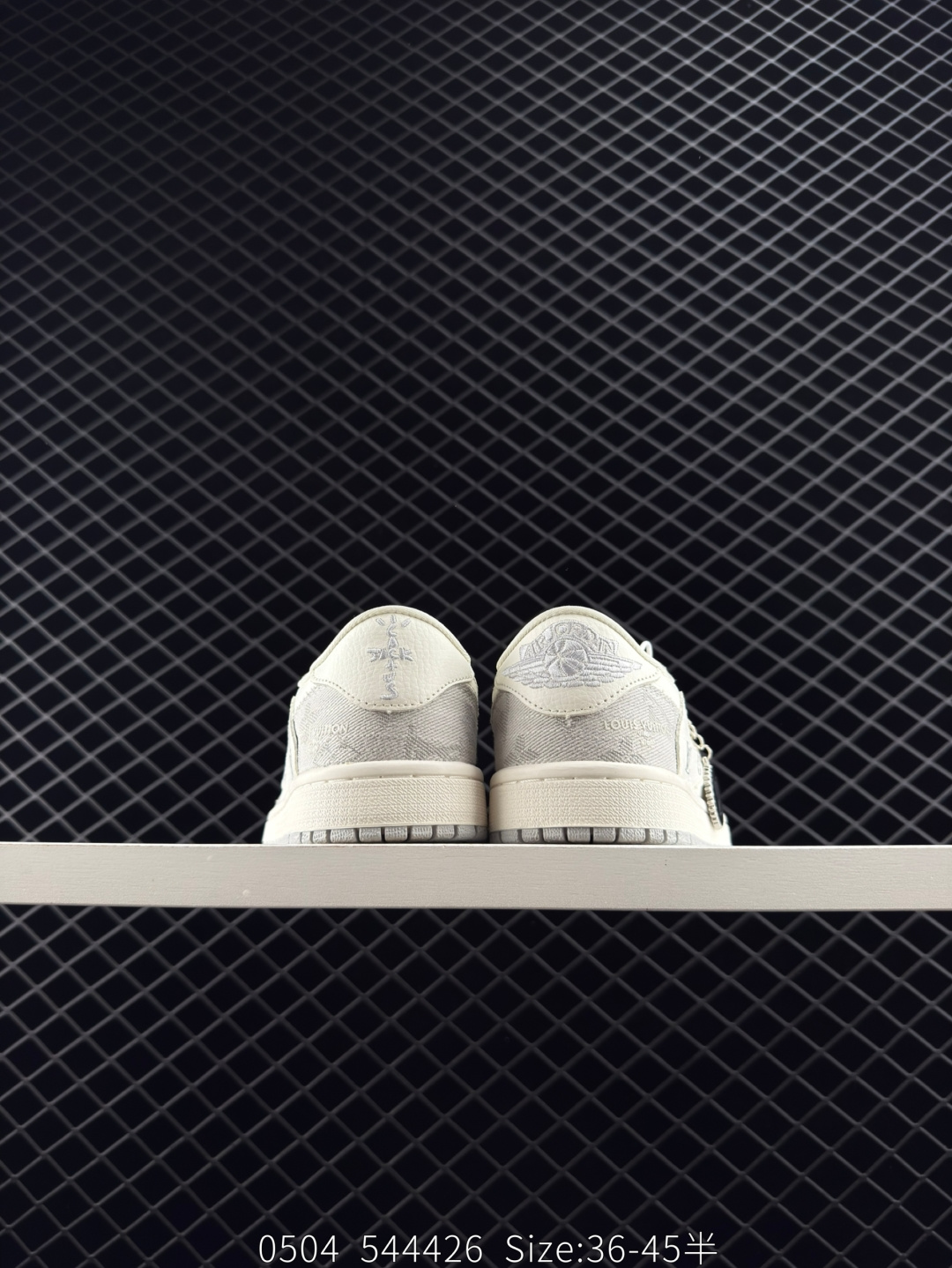 Travis Scott x Air Jordan 1 ” Reverse Mocha “